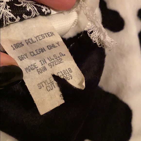 Velvet Cow Top 🐄 - Picture 6 of 7